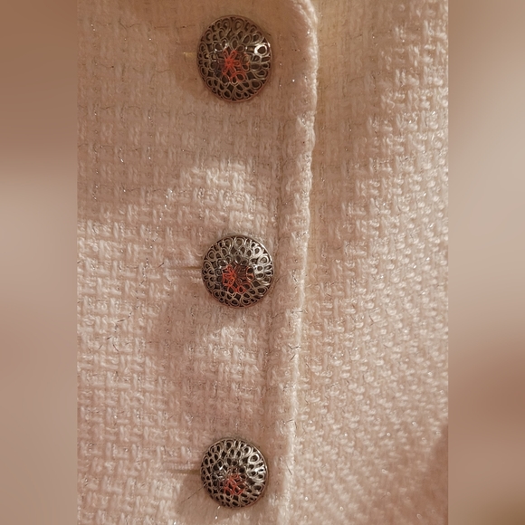 Tahari Arthur S. Levine off white cream and silver blazer - Picture 6 of 11